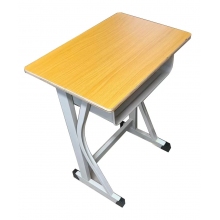 学生桌子
